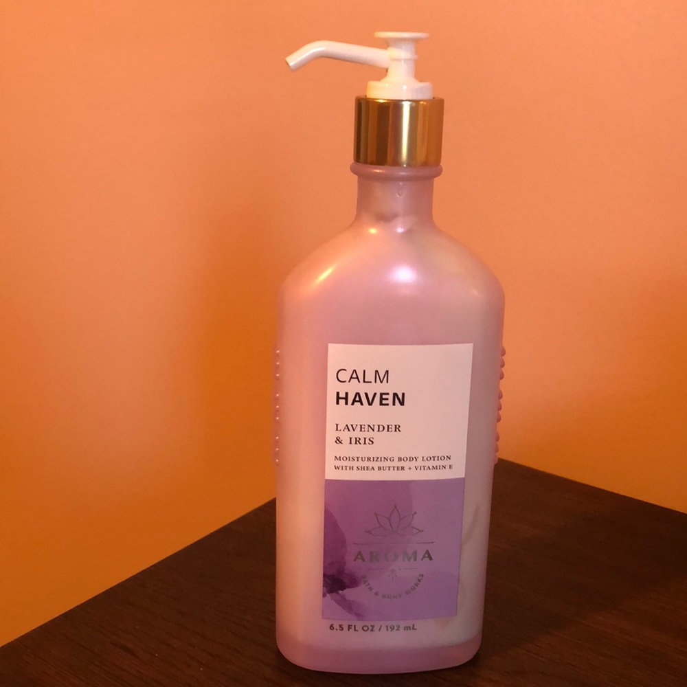 Bath and Body Works Calm Haven Body Lotion Lavender and Iris Aromatherapy NEW!!